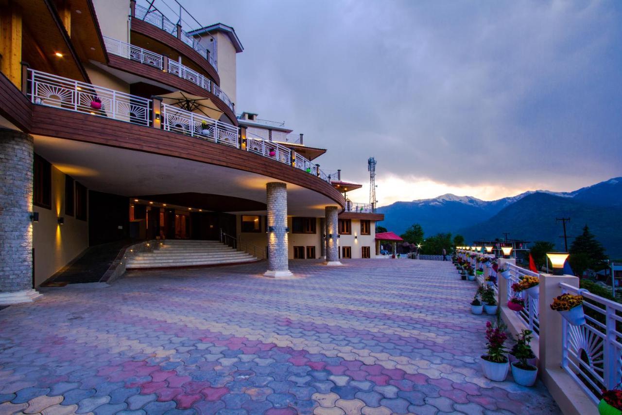 Anand Vardhan Resorts Manali  Bagian luar foto