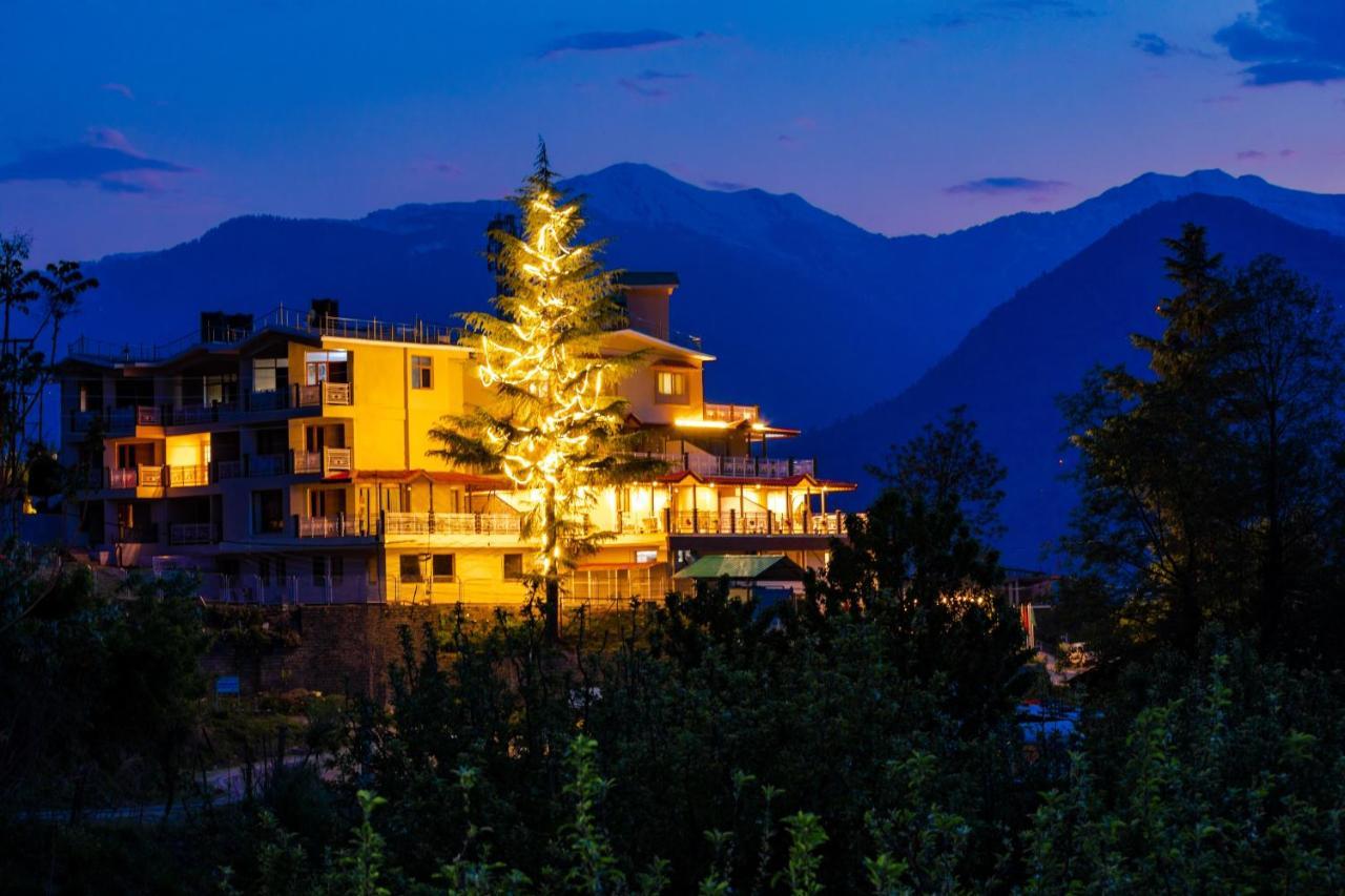 Anand Vardhan Resorts Manali  Bagian luar foto