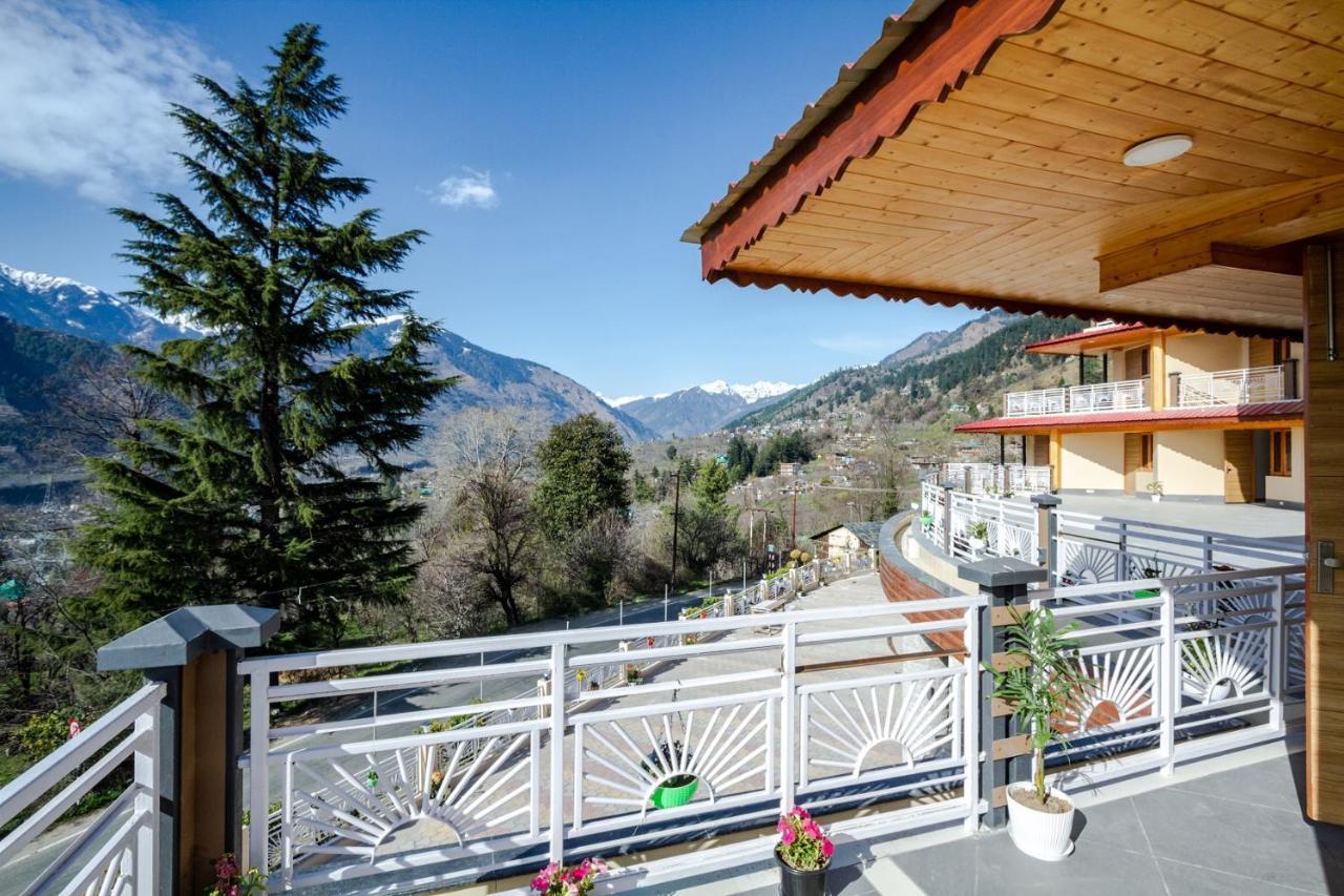 Anand Vardhan Resorts Manali  Bagian luar foto