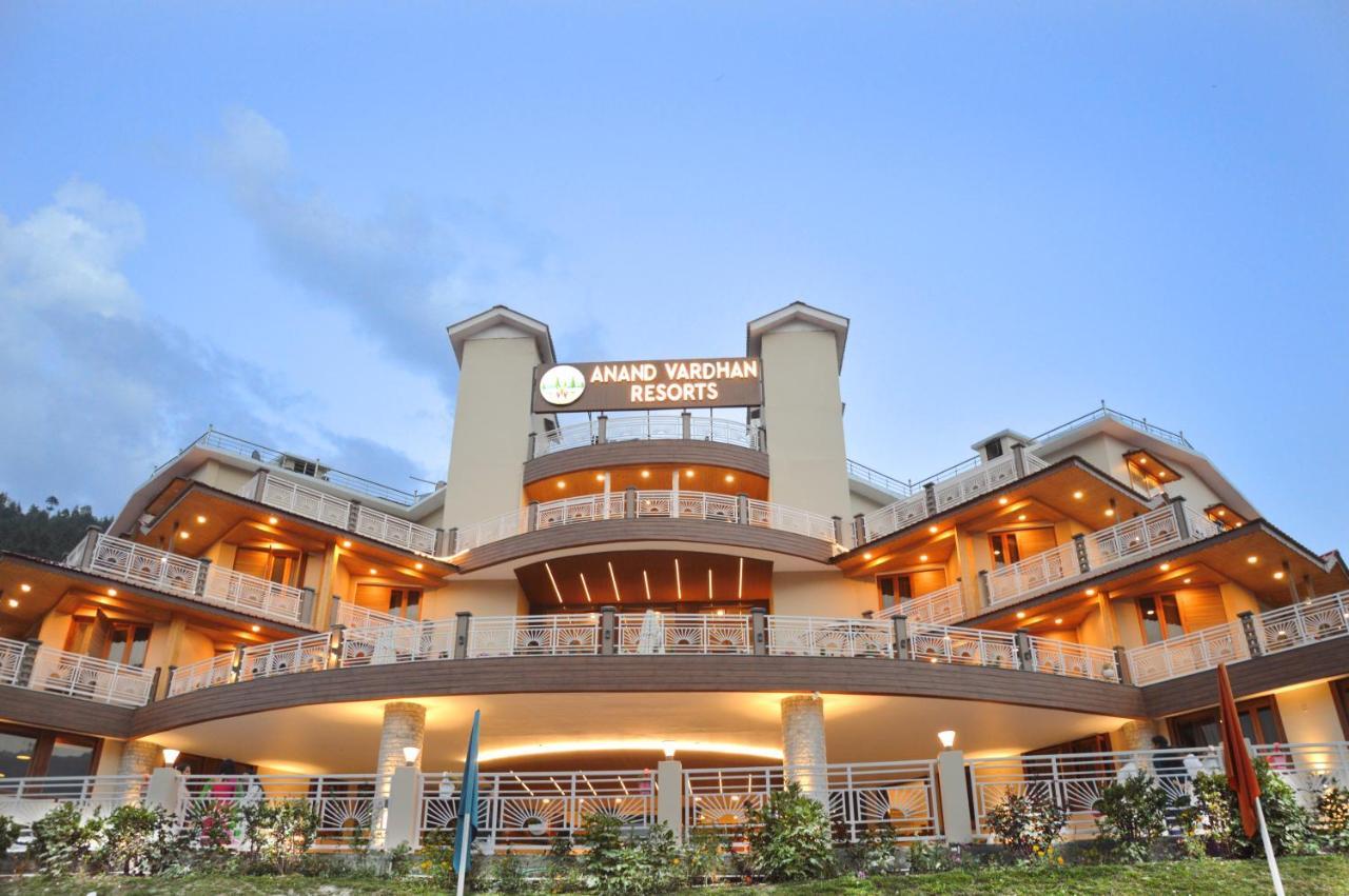 Anand Vardhan Resorts Manali  Bagian luar foto