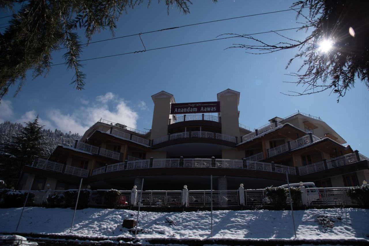 Anand Vardhan Resorts Manali  Bagian luar foto